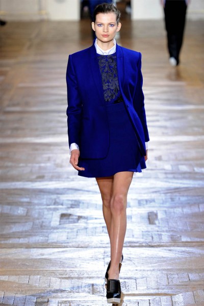 Tendance-bleu-electrique-Stella-McCartney-Automne-Hiver-2012-2013